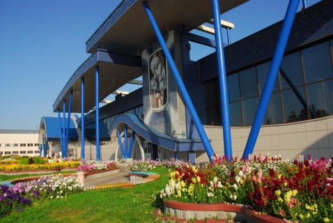 Аэропорт города Сургута перешел на весеннее-летнее расписание полетов